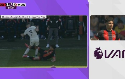 前英超裁判：埃瓦尼尔森铲马兹拉维就是红牌，他亮鞋钉且用力过度