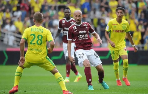 法甲冲冠关键战！马赛主场围剿保级队南特，比分预测锁定2-0格局