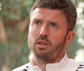 曼联最快本月确保重返欧冠，三连胜可锁定前五！卡里克提醒别轻敌