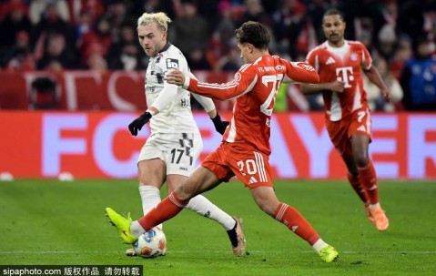 马洛尼震撼德甲：一场比赛，14.77公里的传奇跑动