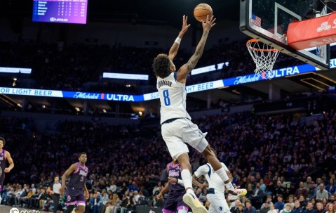 爱德华兹40分戈贝尔22+17 森林狼送独行侠9连败