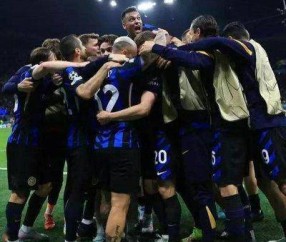 光速打脸！孔蒂狂言刚出口球队就输球，国米仅差4分捧得意甲冠军